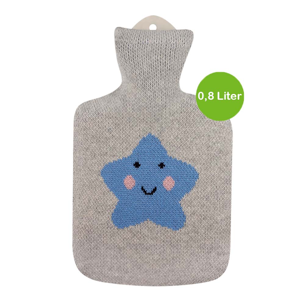 Sänger Wärmflasche 0,8 l mit grauem Strickbezug und blauem Stern-Motiv