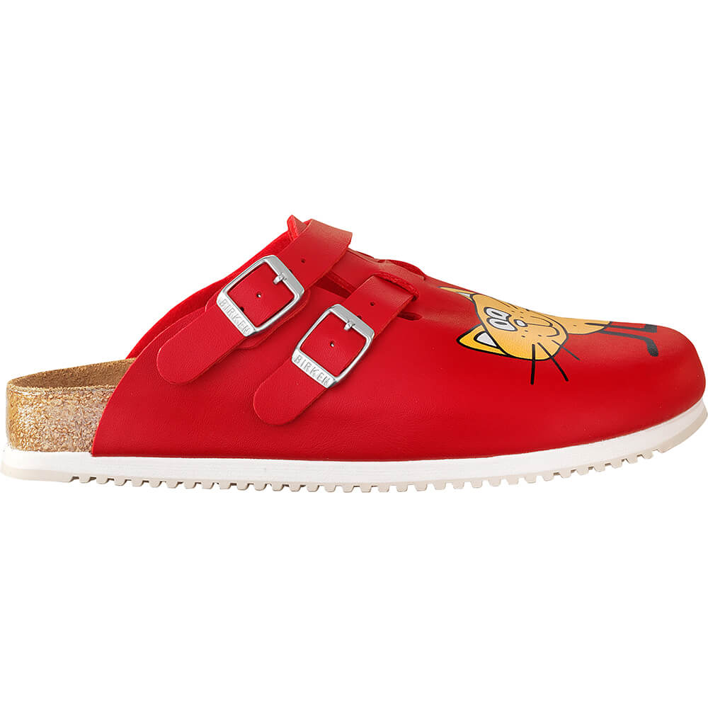 Rote Birkenstock-Clogs mit Katzenmotiv, Vorderansicht mit zwei Schnallenriemen