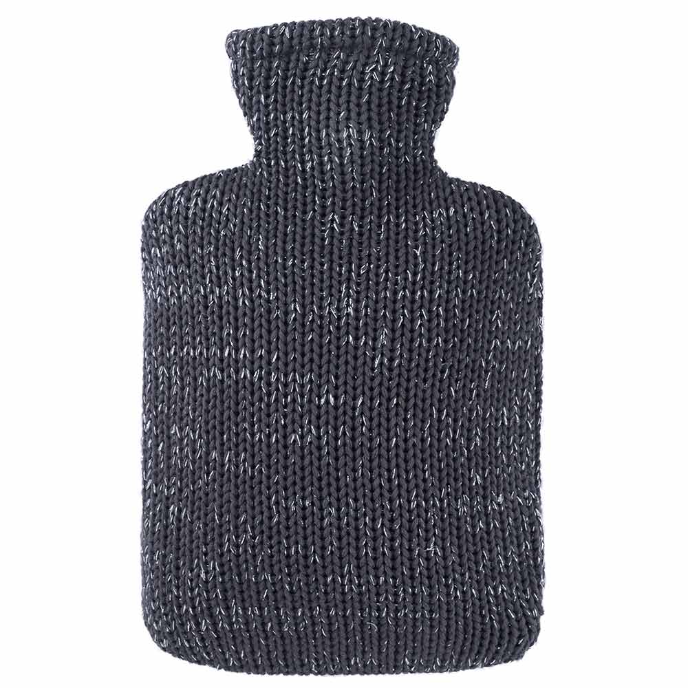 Wärmflasche mit Strickbezug in Dunkelblau mit Lurex-Optik