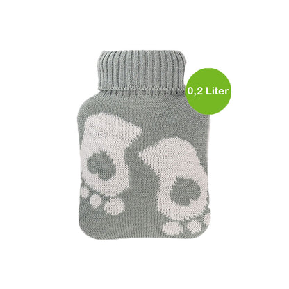 Mini-Wärmflasche mit Strickbezug hellgrau, Füße-Muster