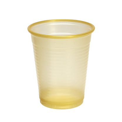 Einwegbecher aus Kunststoff, 180 ml, hellgelb, gerippt, mit breitem Rand.