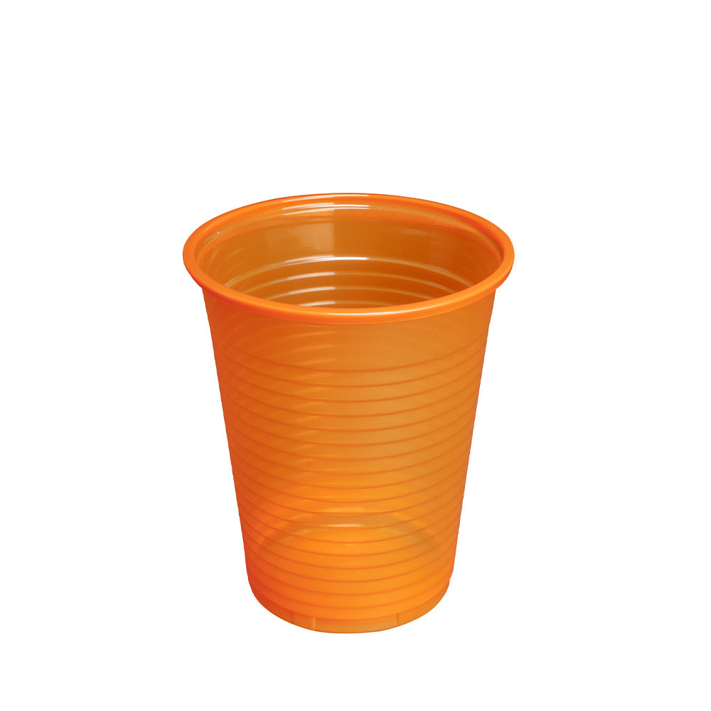 Einwegbecher aus Kunststoff, 180 ml, orange, gerippt, mit breitem Rand.