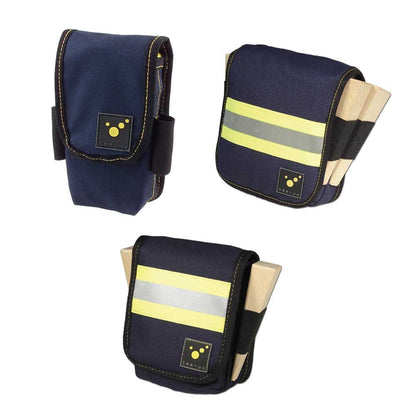 Dunkelblauer Taschenholster mit Reflexstreifen und Klappe, Seitenlasche mit Gurtschlaufe