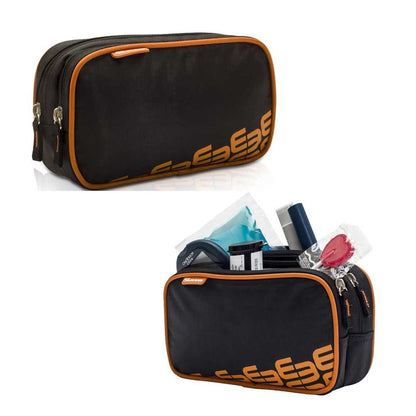 Diabetikertasche in Schwarz mit orangefarbenem Logo, geöffnetes Innenfach mit Zubehör.