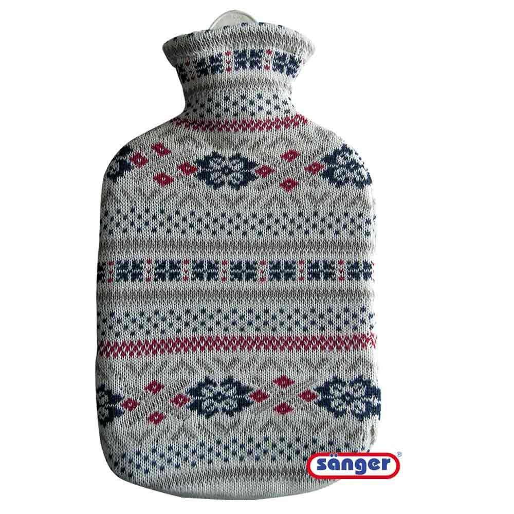 Gummi-Wärmflasche mit Strickbezug, hellgrau mit Blumen- und Schneeflockenmotiven