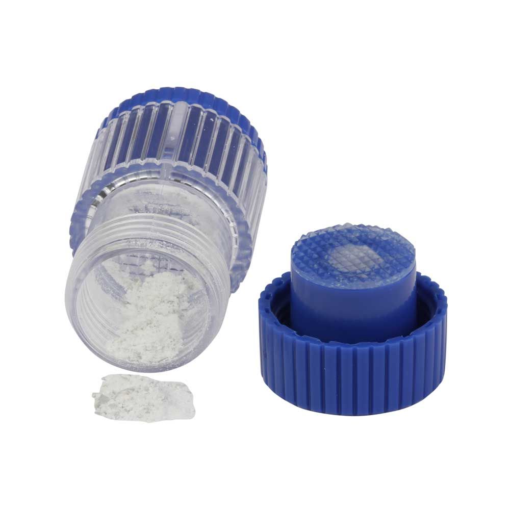 Behrend Tabletten-Mörser mit geöffnetem Kunststoff-Vorratsfach, blauem Deckel und Pulver