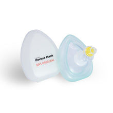 Taschenmaske mit durchsichtigem Ventilansatz und Text „POCKET MASK DAS ORIGINAL“